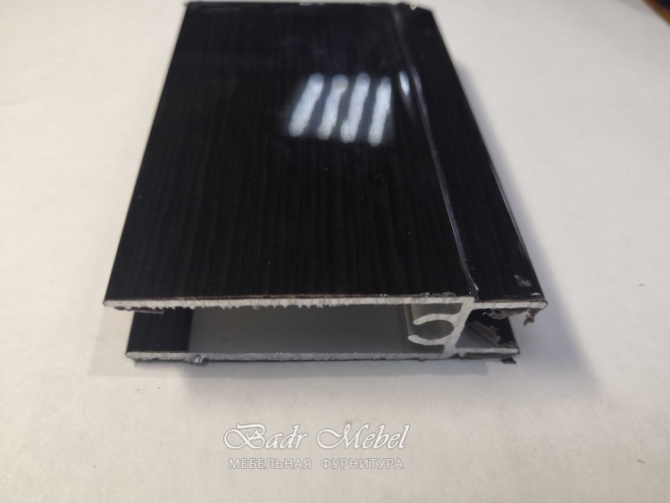 Профиль нижний венге глянец