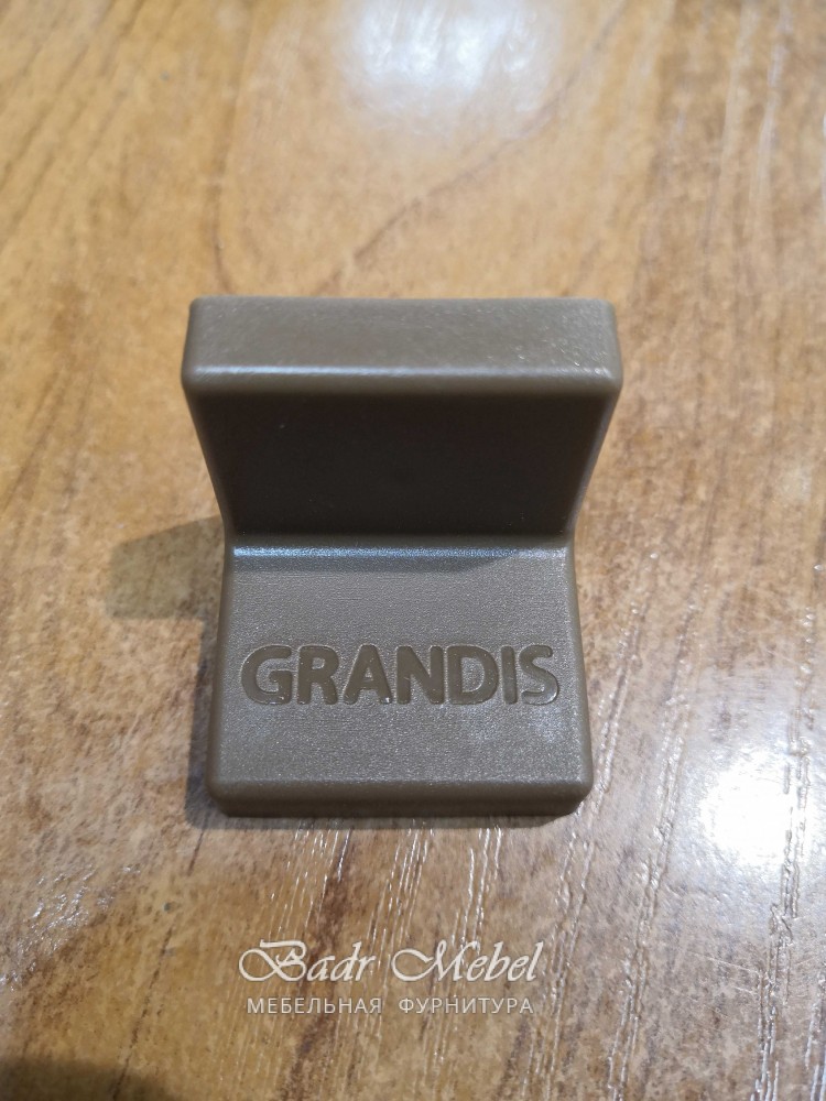 Уголок грандис большой ольха